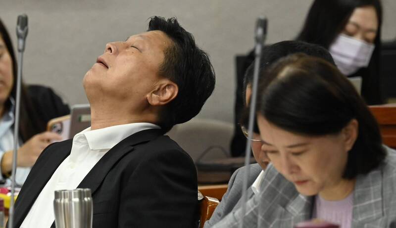 李乾龍、傅崐萁強推助理費除罪化 藍委酸:全黨救一人