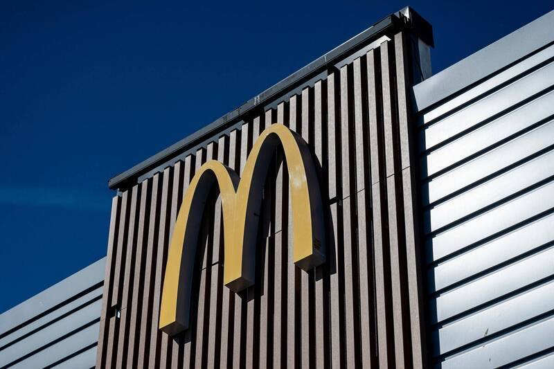 麥當勞「這改動」不到1年喊卡!顧客轟3缺點 員工也證實:太危險