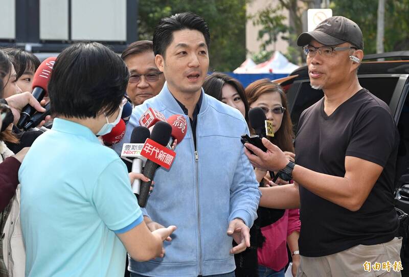 卓揆指小紅書傷害台灣言論自由 蔣萬安嗆：反中反到變共產黨