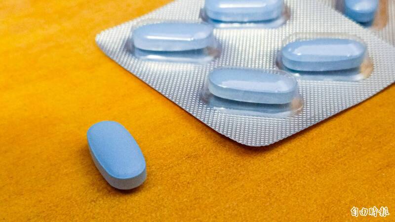 妇人在整理家务时，发现丈夫偷藏「蓝色小药丸」，一度误会丈夫外遇，委托调查才知真相。（记者郑淑婷摄）