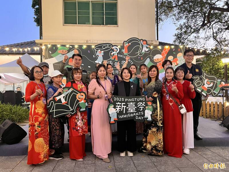 屏東國際移民節湧人潮 勝利星村化身世界文化匯流地