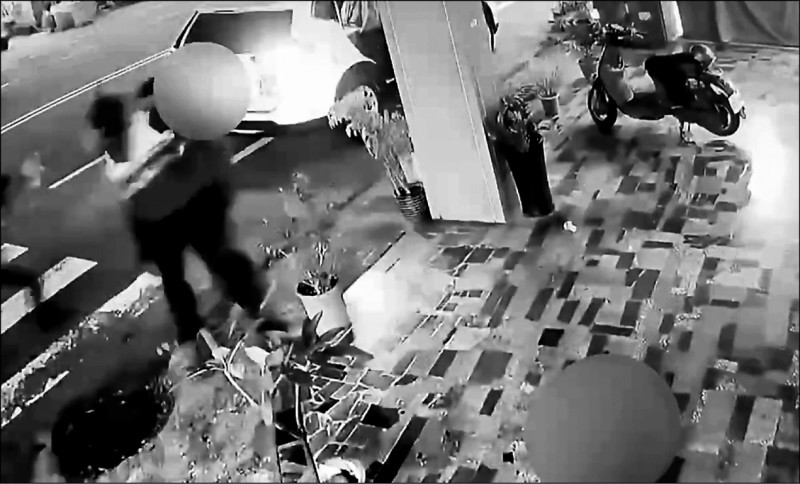 警方︰公權力不容挑戰 民眾不服罰單可申訴