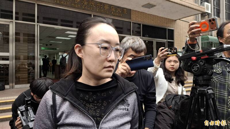 徐巧芯大姑劉向婕羈押21月80萬交保 杜秉澄籌不到100萬還押