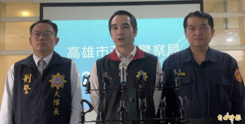 左營槍擊案緝凶鑑識主任上船採驗 風浪強甩落海頭破撕裂15公分