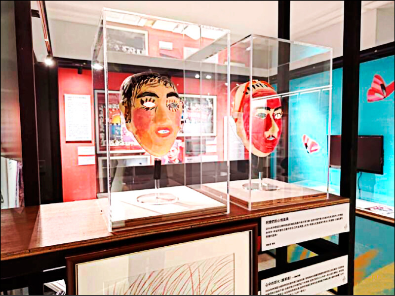 婦女救援基金會過去舉辦台灣慰安婦特展,現場展示慰安婦的藝術作品,流露出阿嬤們承受半世紀的痛苦心聲。(資料照) 婦女救援基金會過去舉辦台灣慰安婦特展,現場展示慰安婦的藝術作品,流露出阿嬤們承受半世紀的痛苦心聲。(資料照)