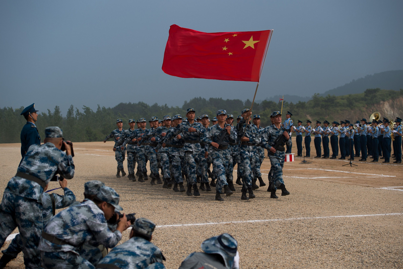 有烏克蘭媒體近日公開從俄羅斯外流的文件，發現儘管俄國遭受國際制裁，但中國自2022年開始還是一直透過秘密管道購買俄國軍備。解放軍示意圖。（法新社）