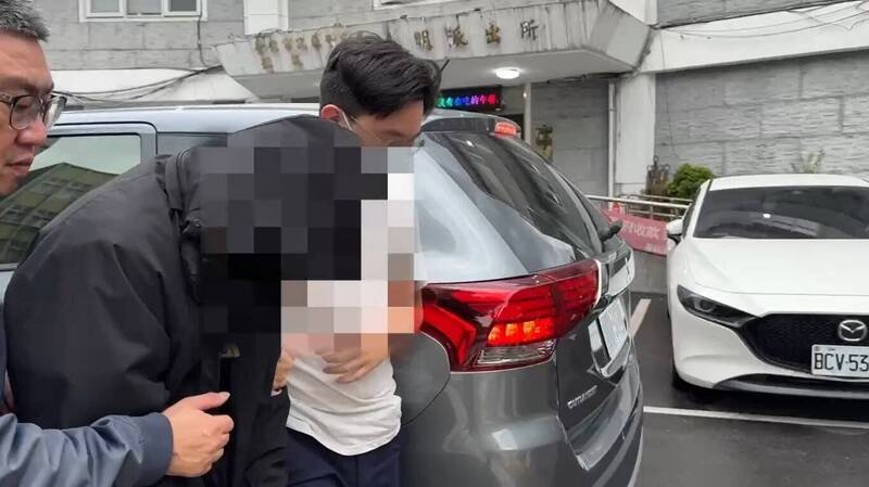 看準老公寓門禁鬆散 他尾隨住戶潛入住家行竊