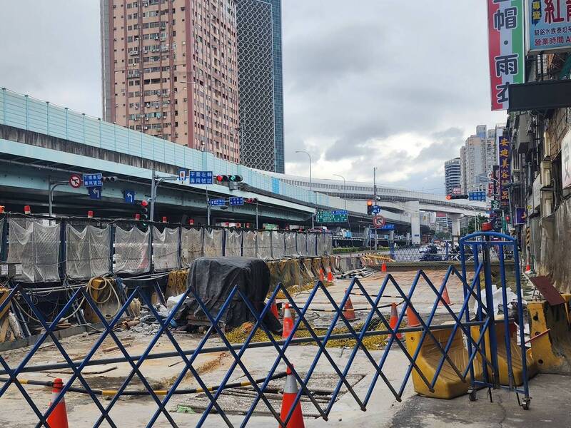 環狀線新埔民生地下道包商「落跑」 侯友宜:已終止契約