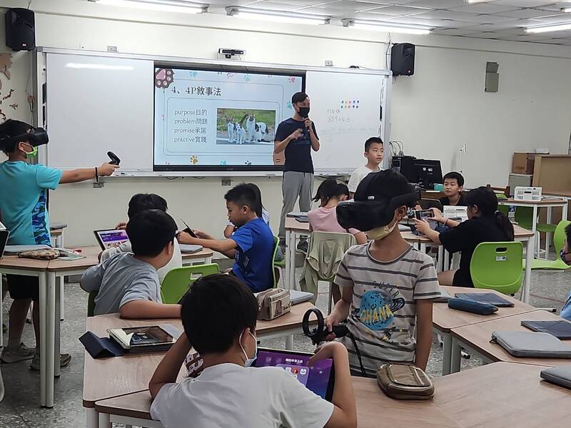 南投教具競賽運用VR與AI融入教學 提升學習成效