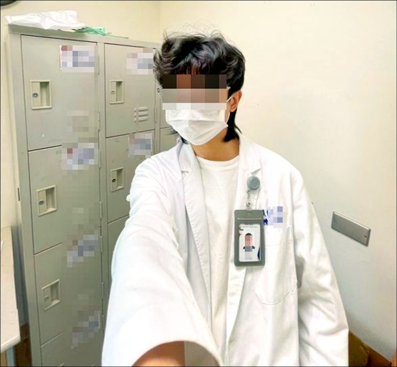 高醫大生打工遭無照酒駕男撞死/父穿愛子白袍 上法庭討公道