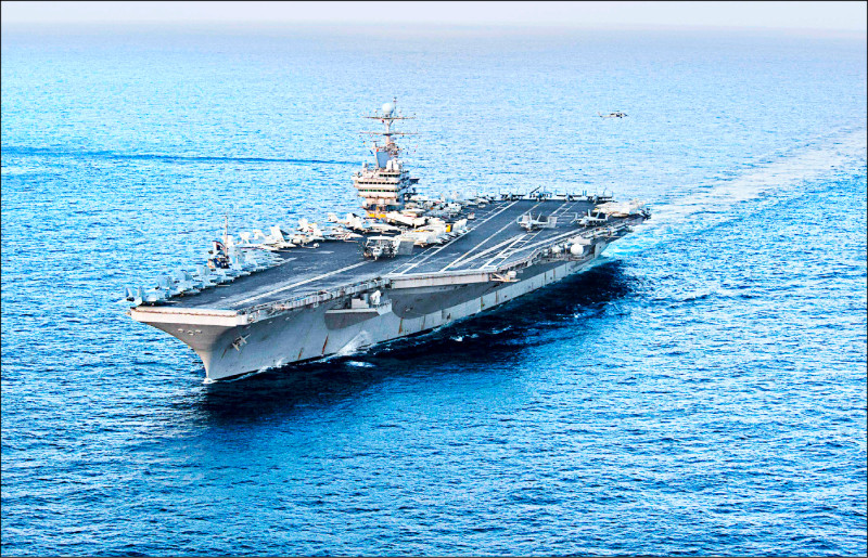 日中關係緊張之際，美國海軍航空母艦「林肯號」打擊群，已進入美軍第7艦隊防區，目前正在太平洋向西航行，執行「緊急加派部署」任務。（法新社檔案照）