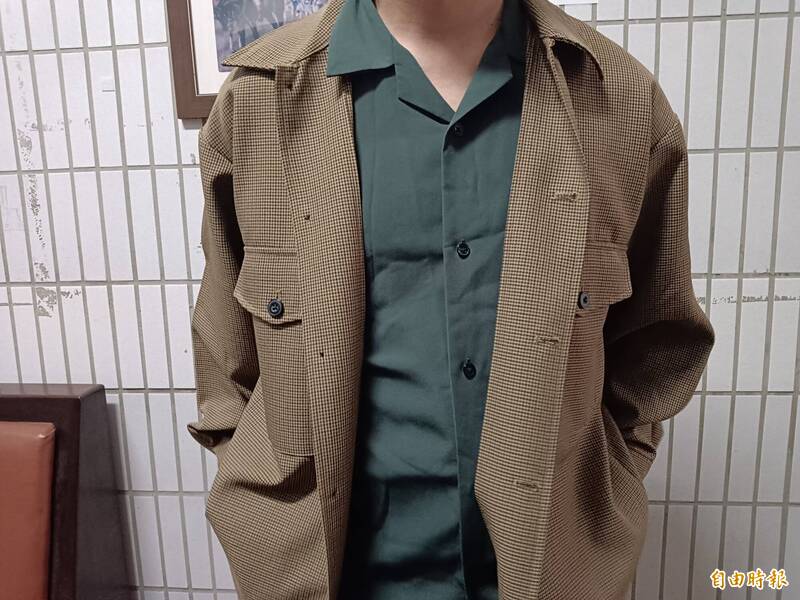 洗車工吳叡旻酒駕撞死醫大生今天一審判10年，陳爸爸得知判決難過嘆「只判10年根本沒有公平正義可言」。（記者陳建志攝）