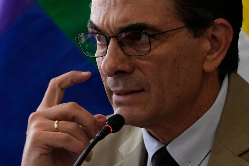 玻利維亞右翼新政府改變策略 恢復與以色列外交關係