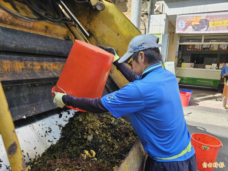 「產出者」付費!彰縣收運非家戶生廚餘 每桶60公升收120元