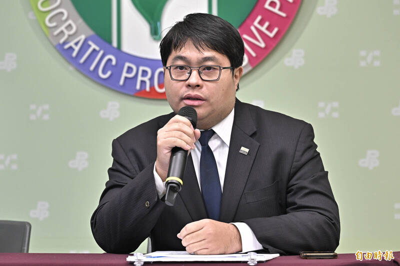 恬不知恥!藍委推助理費除罪化惹議 黃帝穎批「違憲自肥780萬」