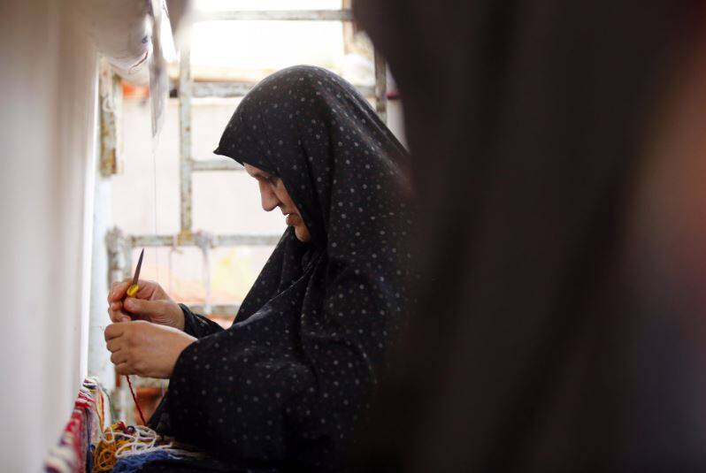 12歲嫁表哥隔年生子！ 伊朗童婚女殺家暴夫判死 付「血錢」免處決