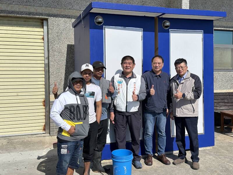 照顧基層漁工 澎湖龍門漁港熱水浴室啟用
