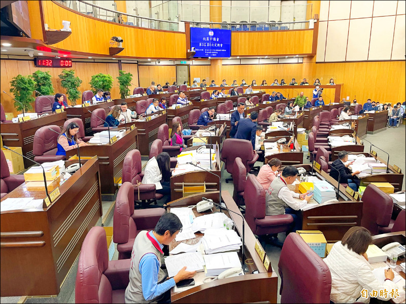 統刪歲出3億 桃市明年總預算通過