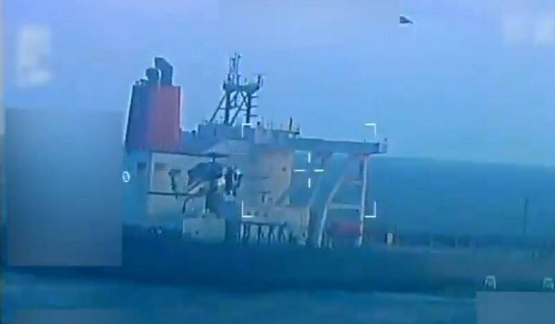 美国司法部长邦迪在社群平台发布扣押行动影片。（撷取自X帐号@AGPamBondi）