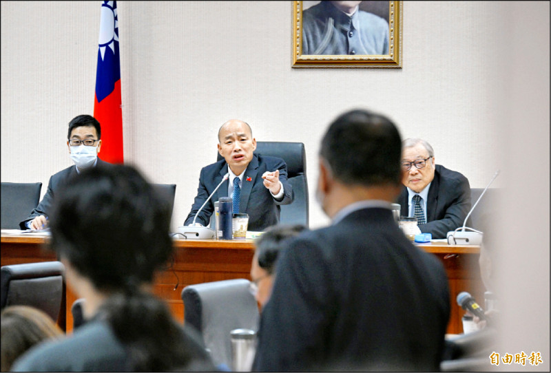 停砍年金最快今表決 銓敘部:退撫基金恐提早4年破產