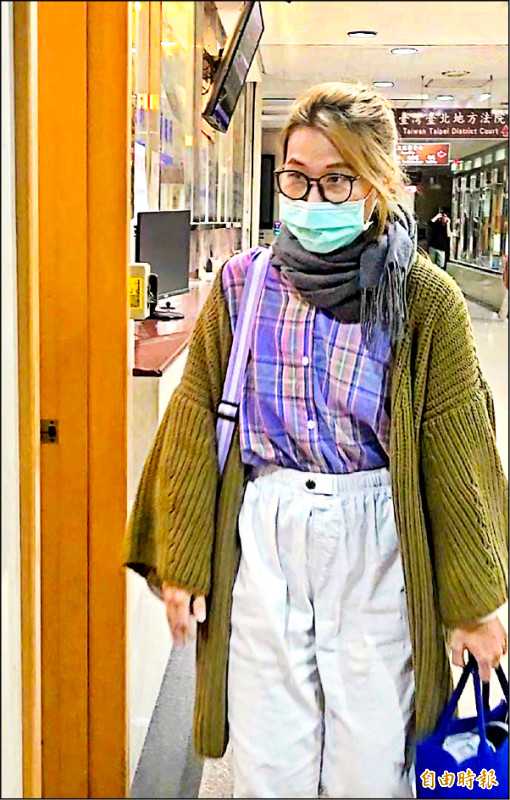 涉黃國昌跟拍集團 檢調約談謝幸恩