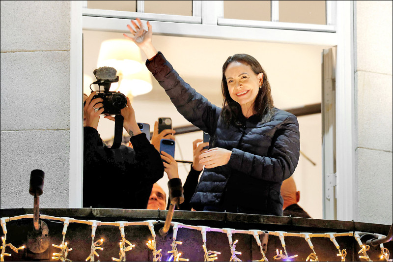 勇闖10哨站 和平獎得主抵挪威