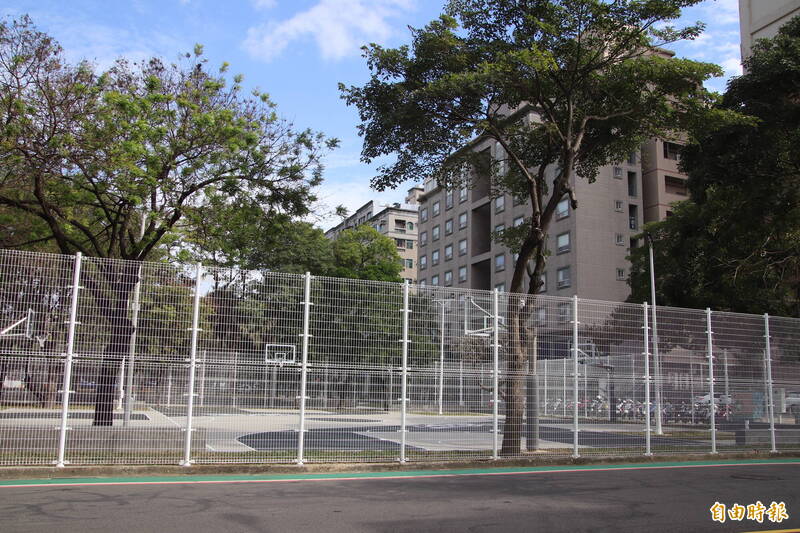 竹北十字星籃球場樹海環繞 12/27舉辦市長盃投籃大賽