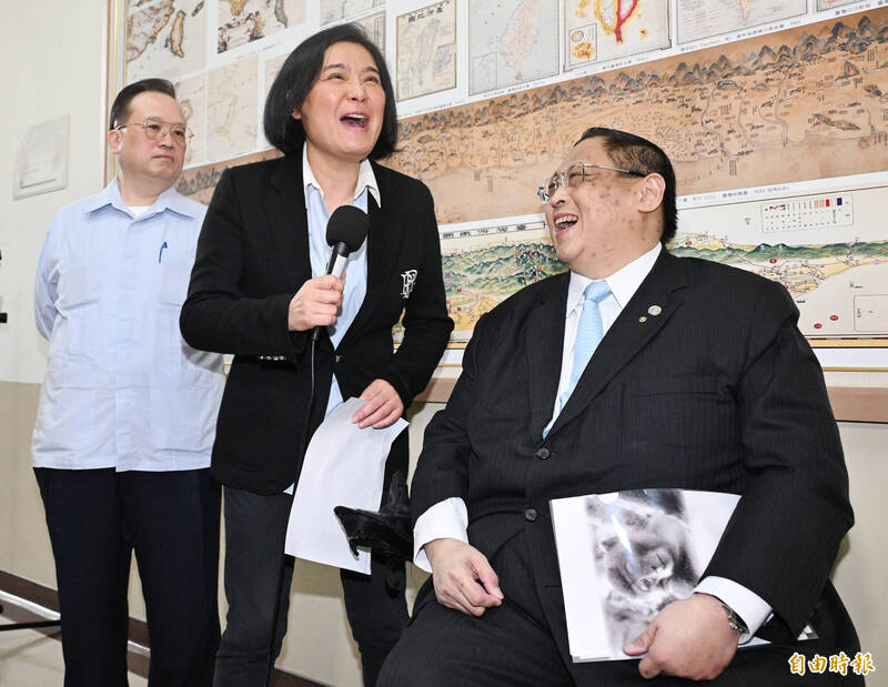 「助理費除罪化」引怒火!陳玉珍與工會達3點共識 助理嗆:是在簽和平協議嗎?