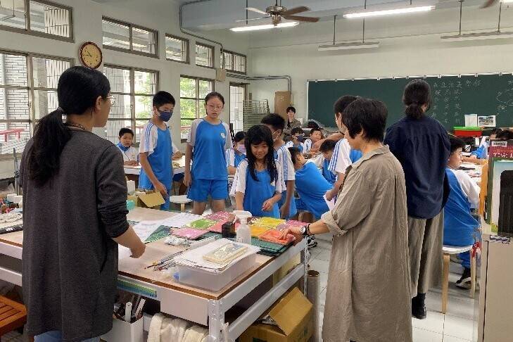 大手牽小手 南藝大與官田國中合作深化藝術、工藝教育扎根地方