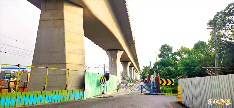 嘉市鐵路高架沿線開發 7.9公里路廊添綠地