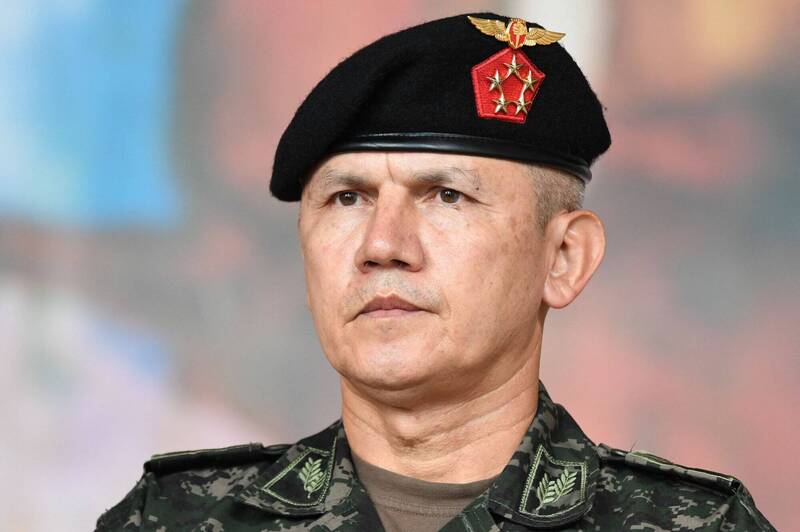 宏都拉斯武裝部隊參謀總長耶南德茲10日強調，將支持並承認選委會計票產生的結果。（法新社資料照）