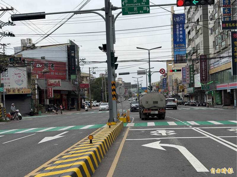 台1線竹北段10處路口 開放機車直接左轉