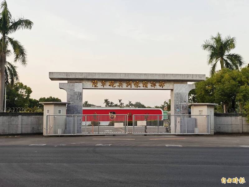永康砲訓部完成搬遷,營區僅留守必要人力,協助移交工作。(記者吳俊鋒攝) 永康砲訓部完成搬遷,營區僅留守必要人力,協助移交工作。(記者吳俊鋒攝)
