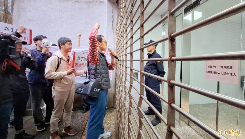 台大校長續任案今投票 高教工會和學生社團陳抗勞資爭議續燒