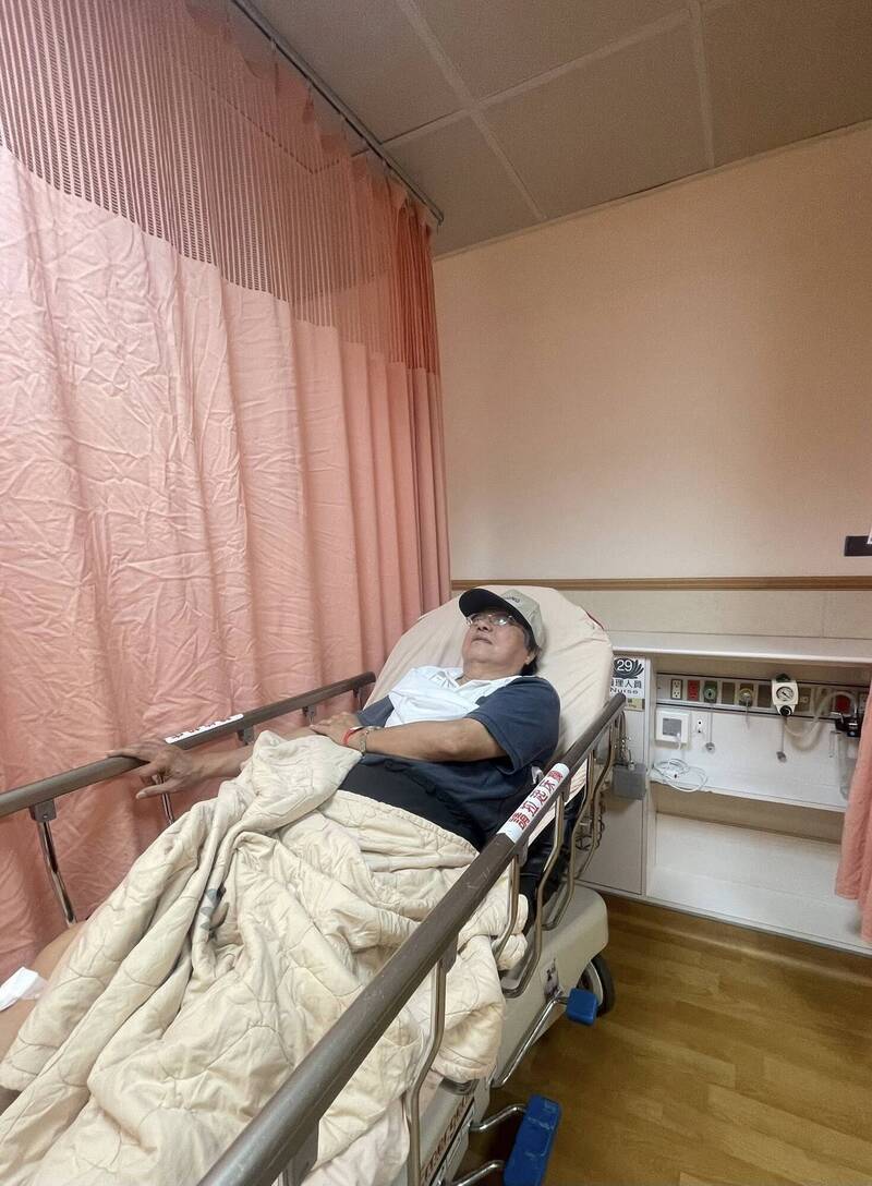 才歡慶反年改修法三讀! 李來希自爆騎單車自摔「倒地不起」