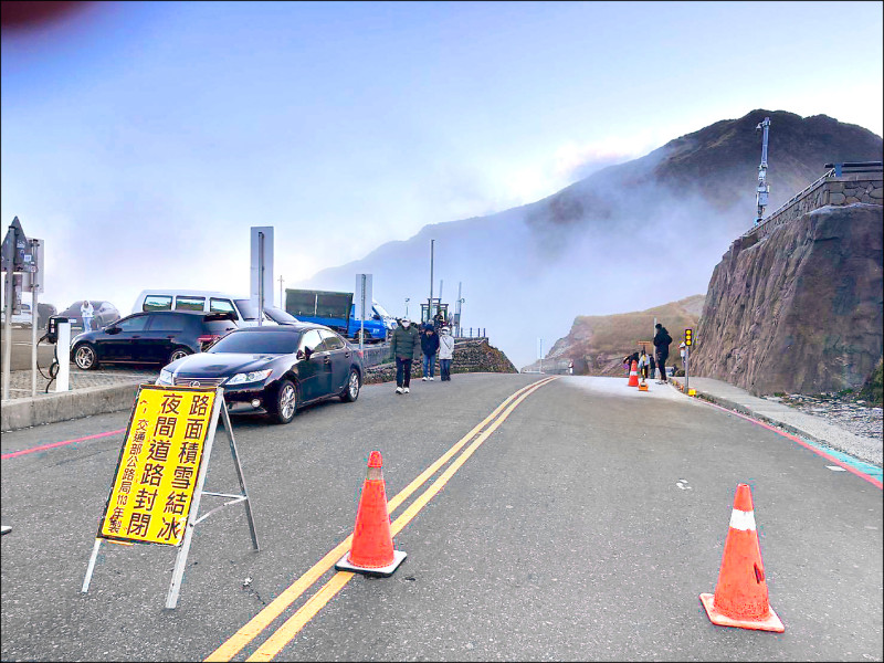 合歡山追雪觀星 留意台14甲線封路