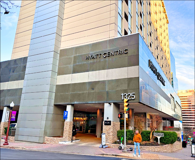 川普解除台美高層官員互訪限制 林佳龍低調訪美國AIT總部