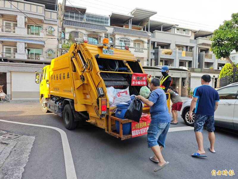 賣官弊案2-1》屏東鄉鎮首長賣官弊案連環爆 清潔隊人事貪污溫床