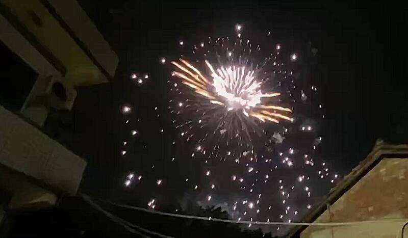 大膽!拖板砲車沿路放跑給消防車追 疑違法施放恐罰45萬