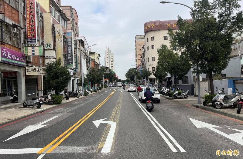 金門民生路「偏心車道」取消 回復快慢車道分流