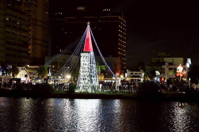 台南聖誕燈節 運河燈區點燈