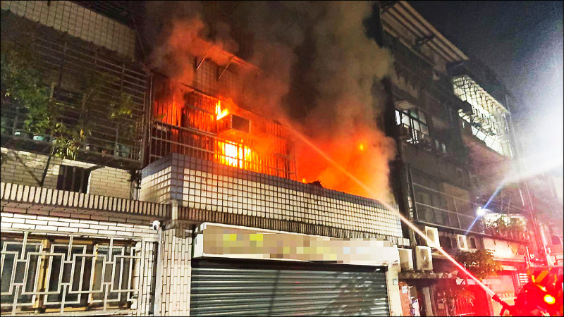 新莊惡火》少女獨自在家 逃生不及遭火噬 消防官:妹妹抱歉