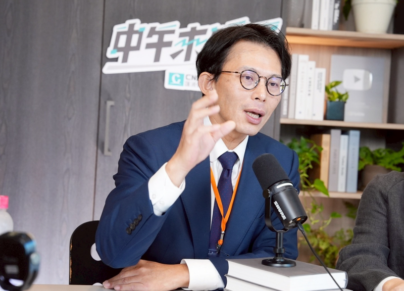 慫了?黃國昌擬上街抗議政府不副署 受訪又說「這段話」被酸爆!