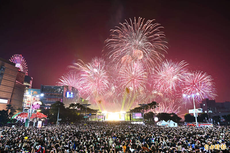 他揭「壓軸」不是最後一個 萬人驚呼:搞錯好多年!