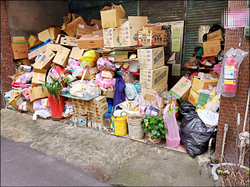 《桃園》住宅囤積訂自治條例 得按次開罰
