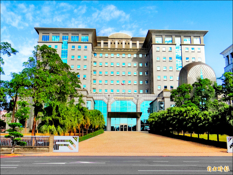 媽陪酒 娃長期聞二手毒煙喪命