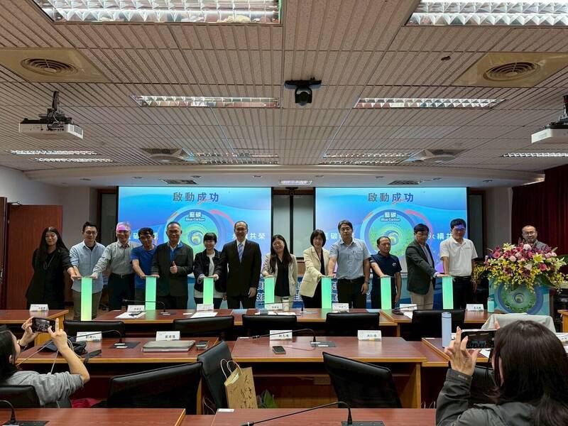 海保署、高科大共啟藍碳復育行動聯盟 未來5年擴大藍碳生態系調查