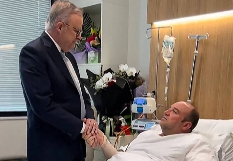 邦代海灘槍擊案英雄挺身奪槍 澳洲總理探望讚揚勇氣