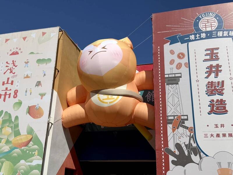 超萌猴囡仔!噍吧哖園區10週年新展 趣味糖甘公仔現身