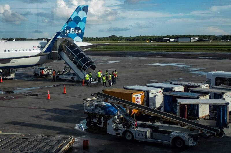 美委緊張時機敏感 千里達將開放機場供美軍使用 委國取消天然氣合約反擊